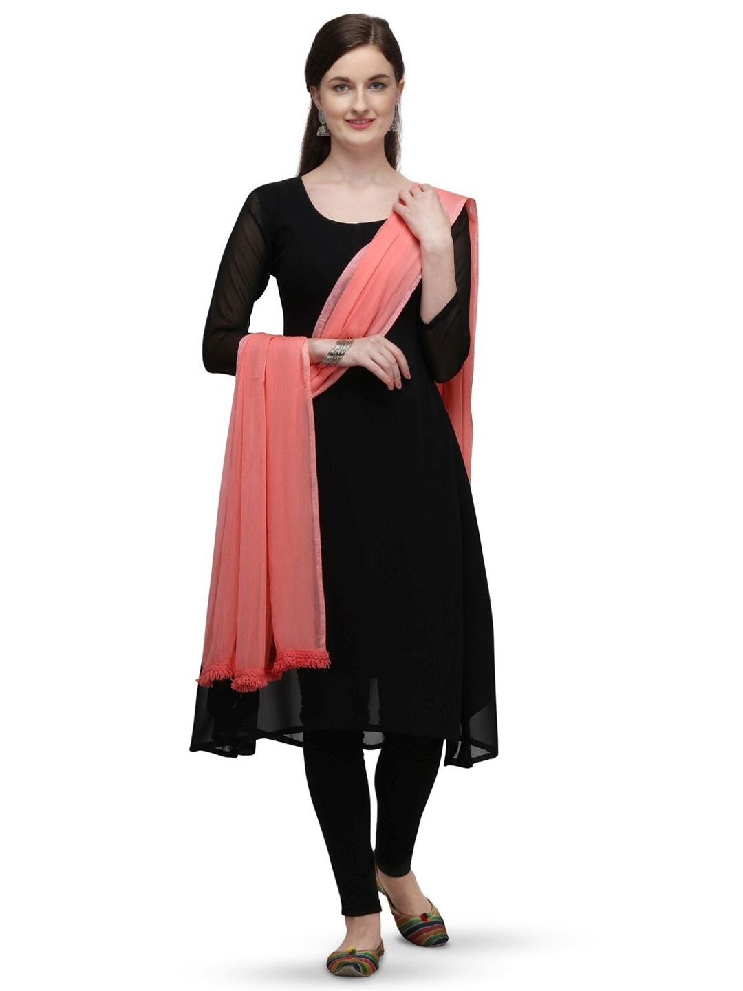 

Nimidiya Dupatta With taping Border, Pink