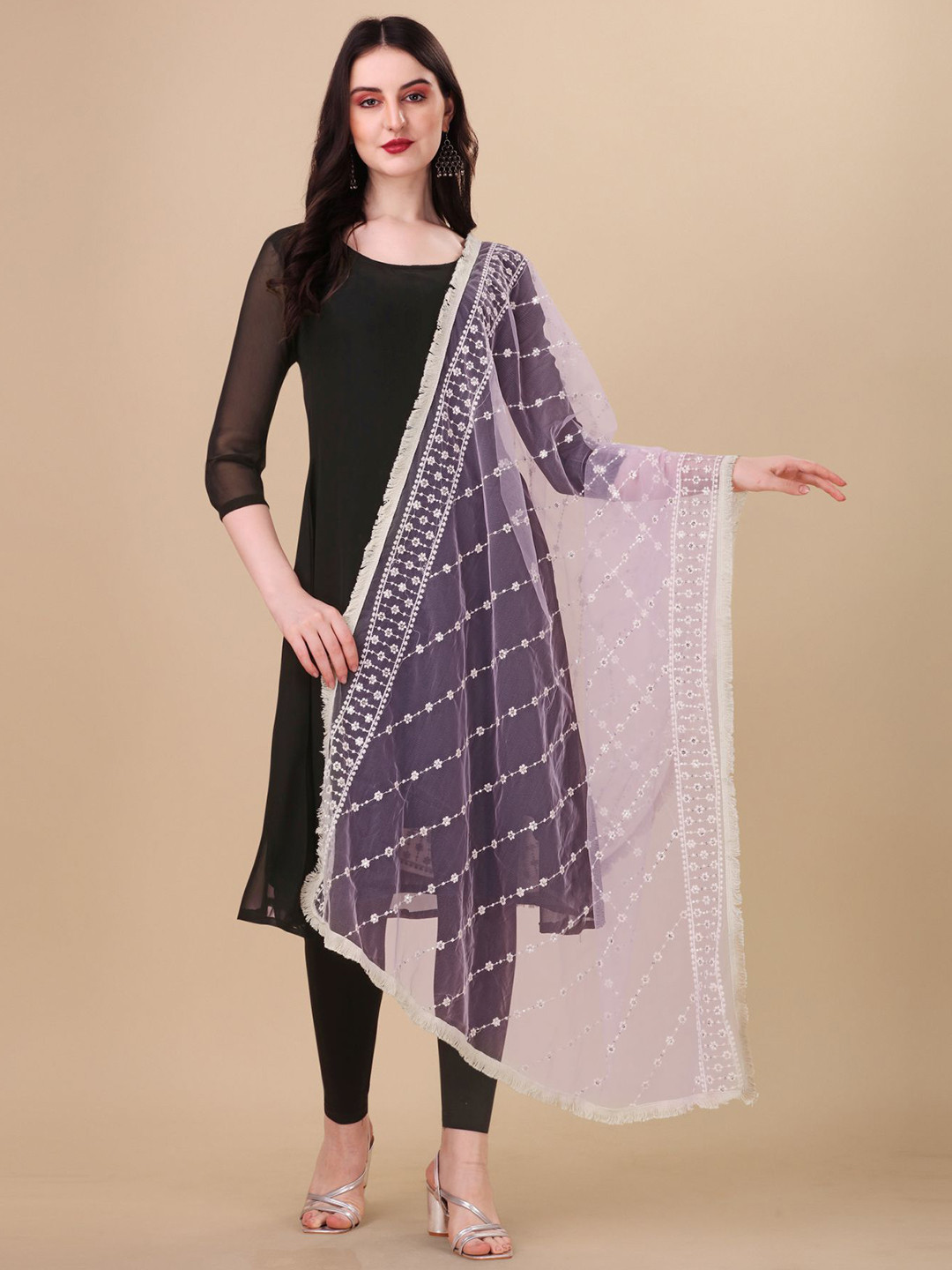 

Nimidiya Embroidered Sequined Dupatta, Purple