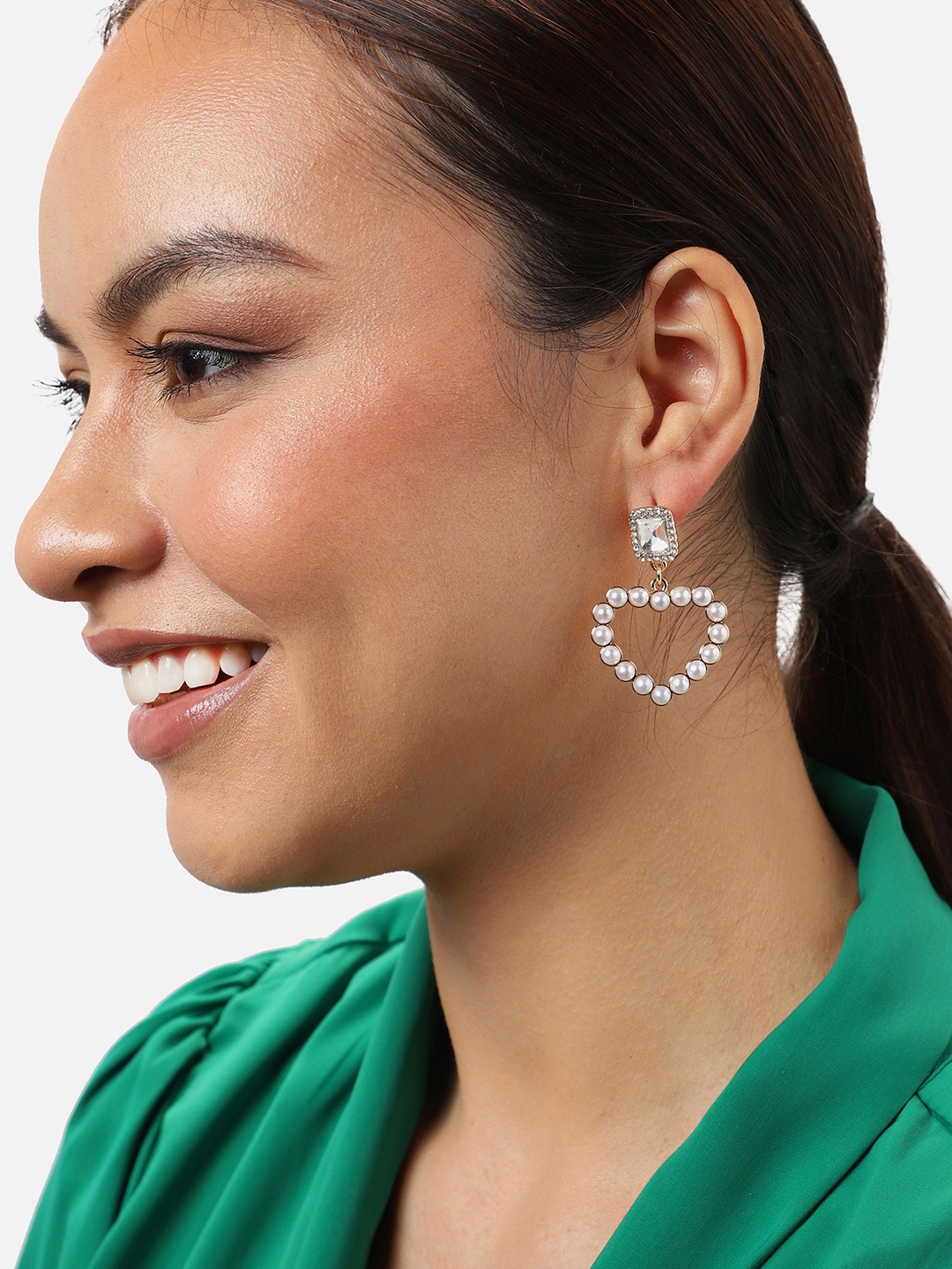 

SOHI Gold-Plated Heart Shaped Drop Earrings