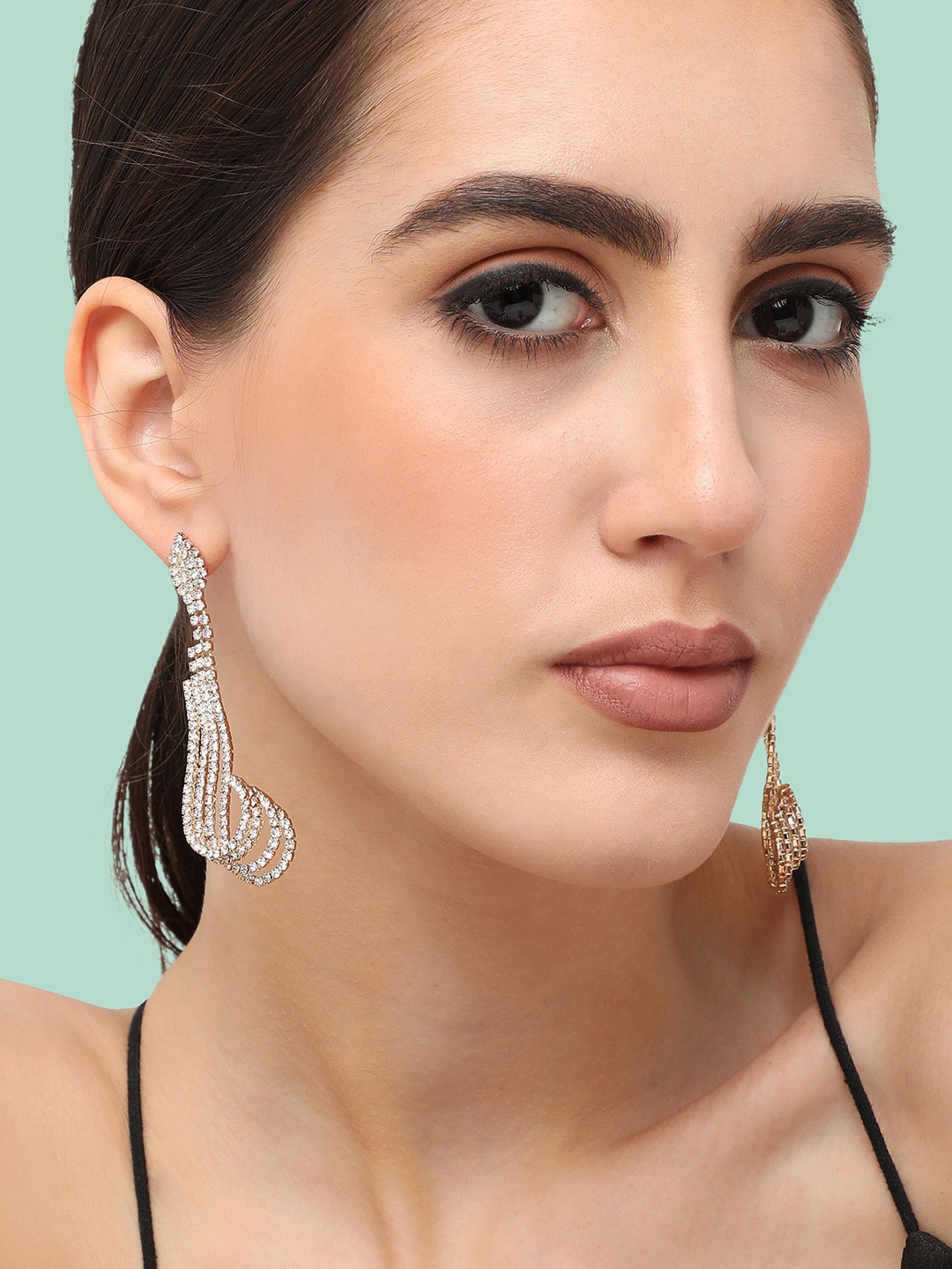 

SOHI Gold-Plated Contemporary Drop Earrings