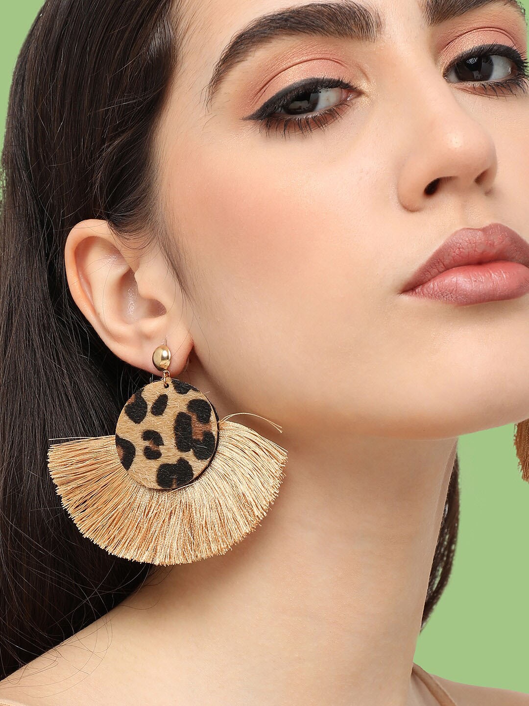 

SOHI Gold-Plated Contemporary Drop Earrings, Beige