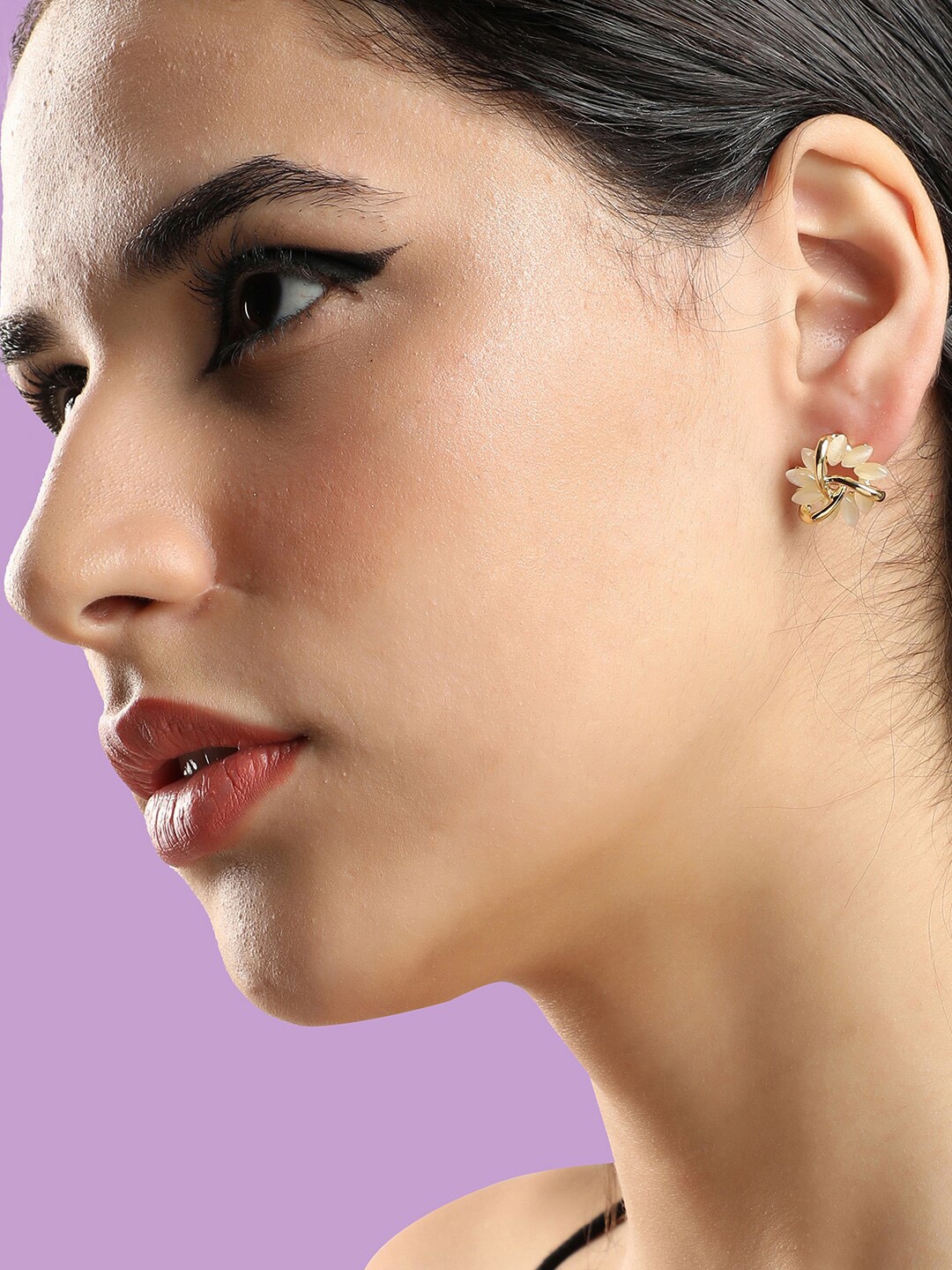 

SOHI Gold Plated Floral Shaped Stone Studs Earrings, Off white