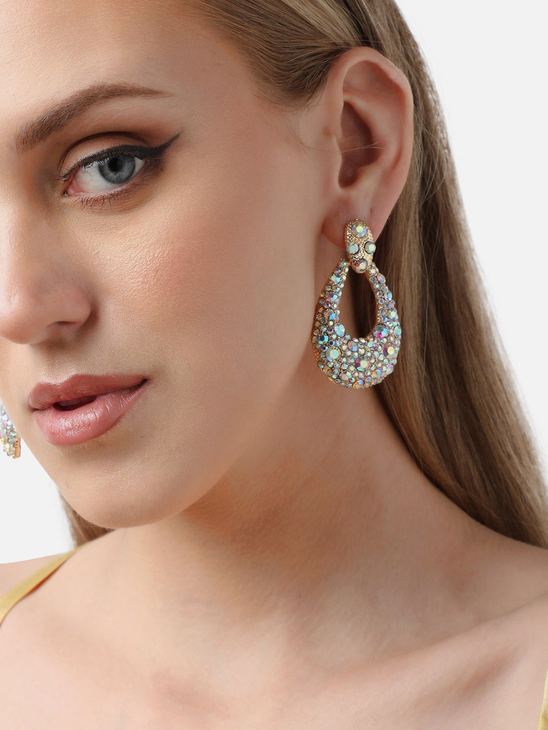 

SOHI Gold-Plated Contemporary Chandbalis Earrings