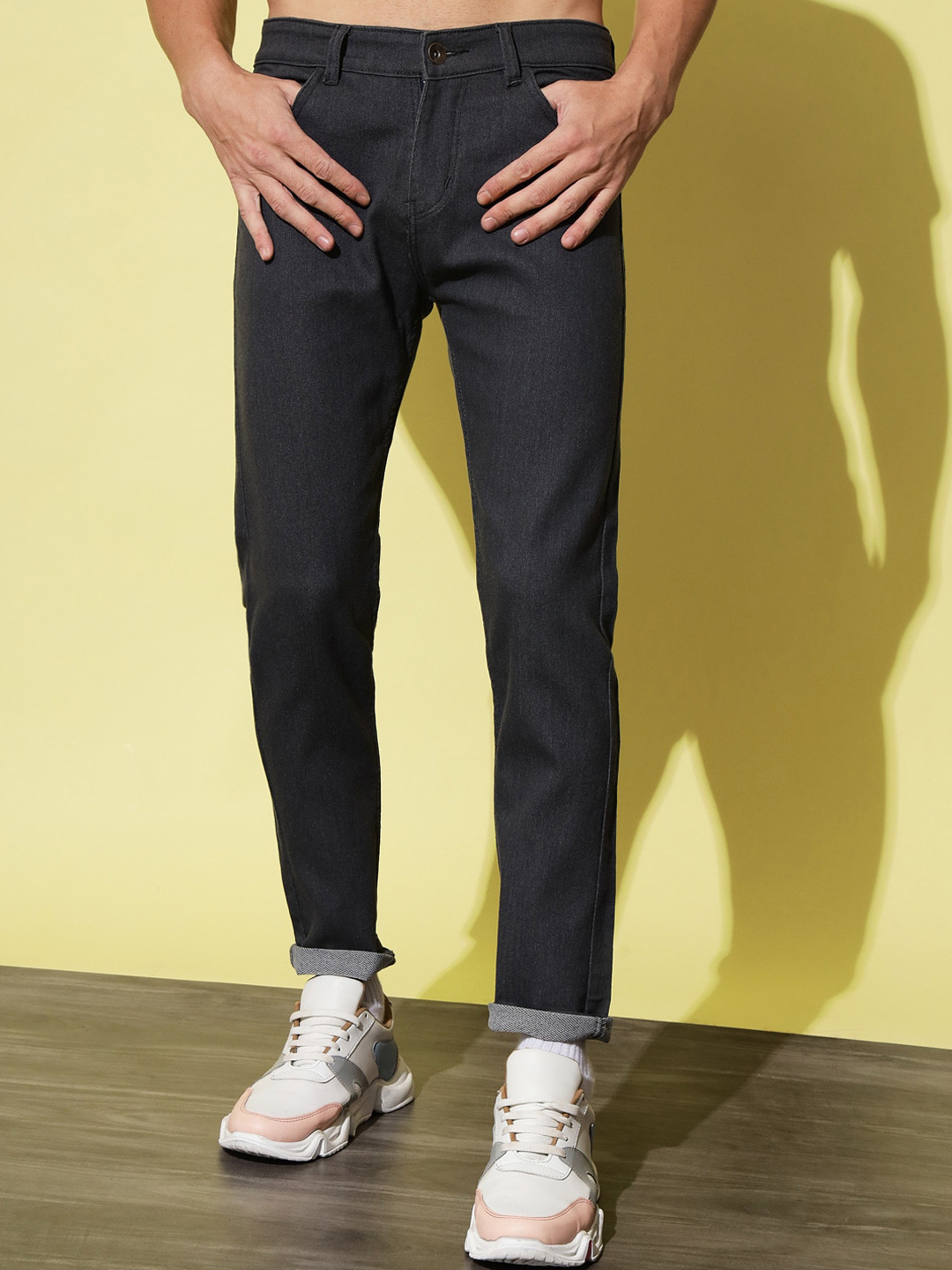 

UNITED DENIM Men Mid Rise Slim Fit Stretchable Jeans, Grey