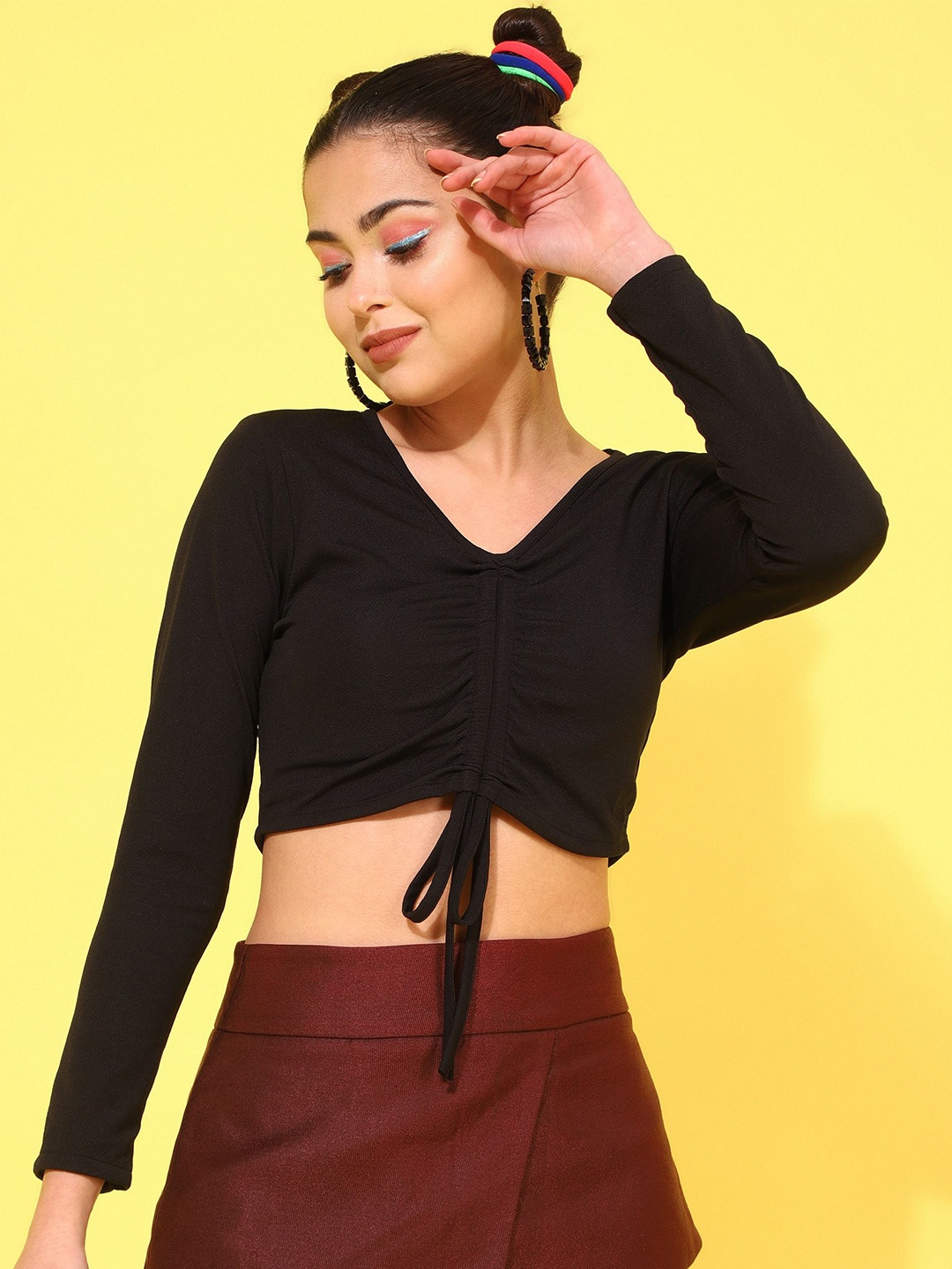 

Oomph! V-Neck Long Sleeves Ruched Fitted Crop Top, Black