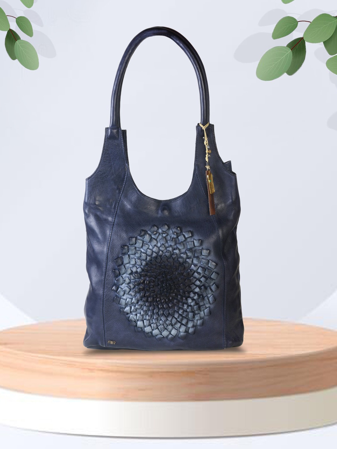 

ART N VINTAGE Leather Oversized Bucket Shoulder Bag with Applique, Navy blue