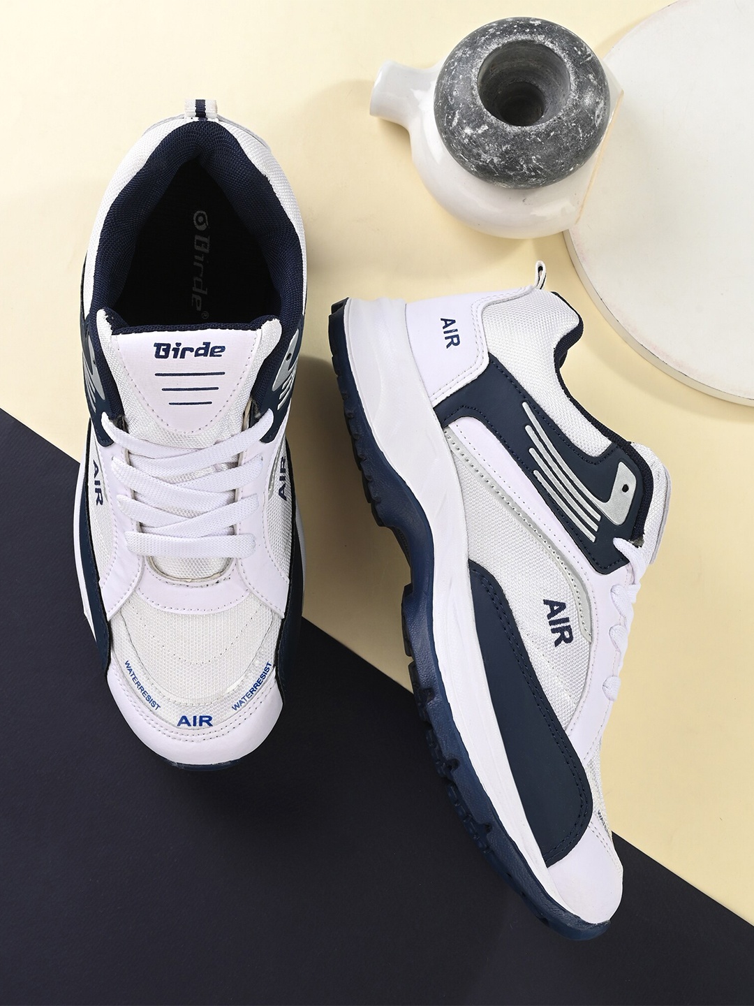 

BIRDE Men Premium Mesh Non-Marking Walking Shoes, Navy blue
