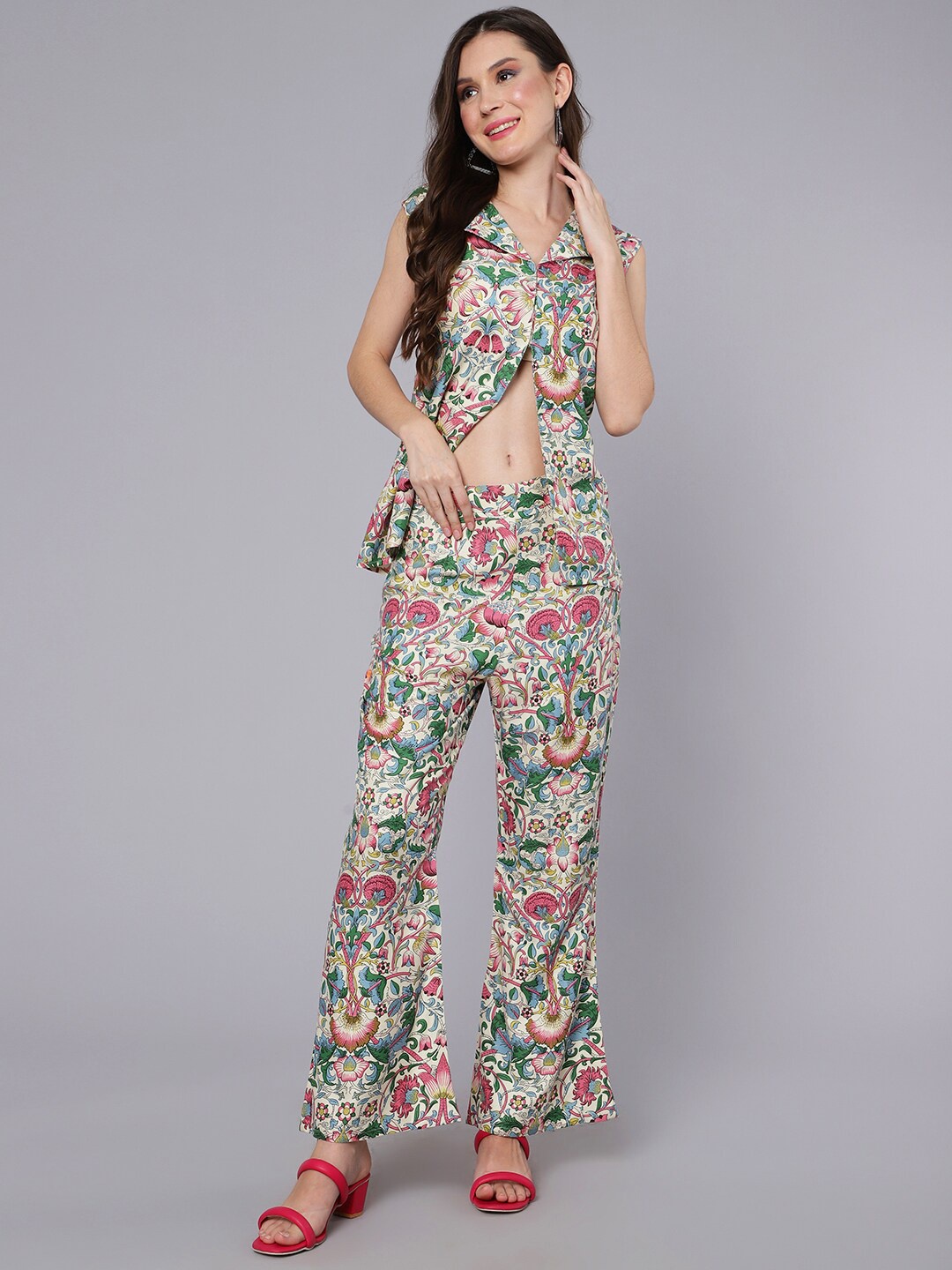 

A.T.U.N. Women Floral Printed Pure Cotton Top & Trouser Co-Ords, White