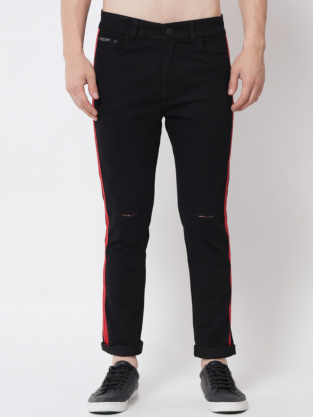 

UNITED DENIM Men Mid Rise Slim Fit Slash Knee Side Stripes Stretchable Jeans, Black