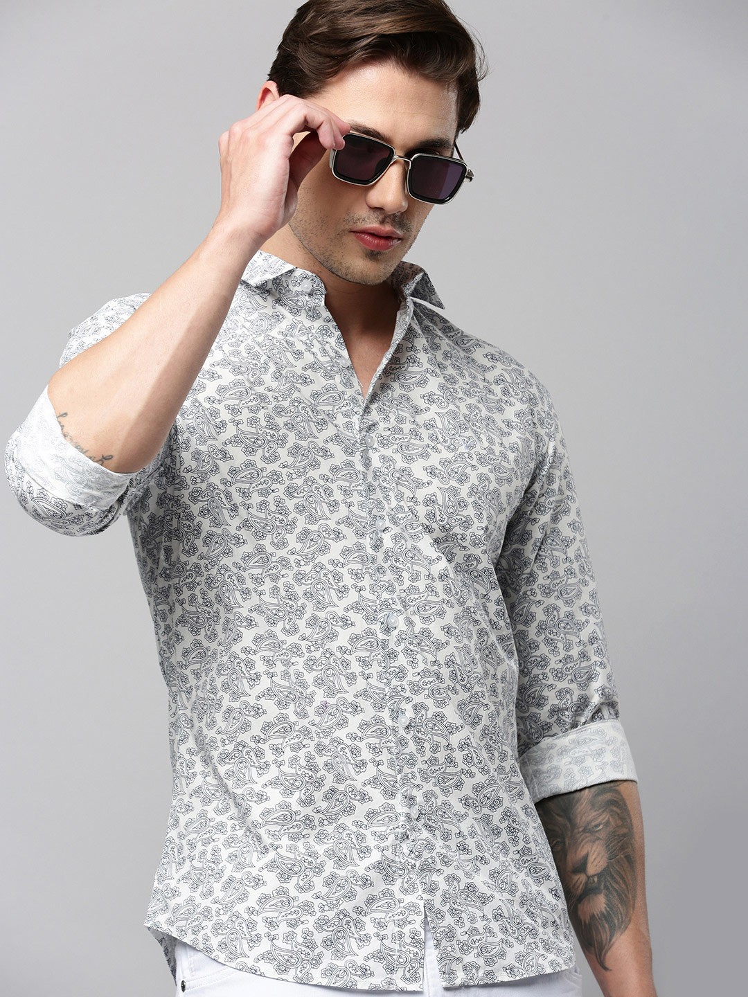 

SHOWOFF Comfort Floral Printed Cotton Casual Shirt, White