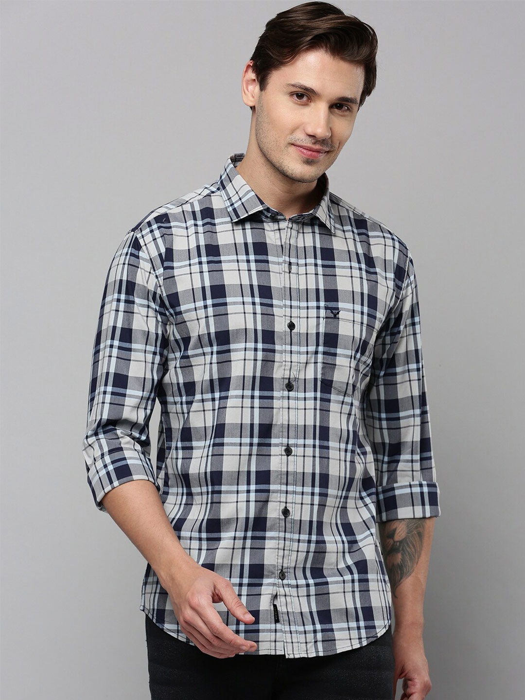 

SHOWOFF Men Comfort Tartan Checked Cotton Casual Shirt, Grey
