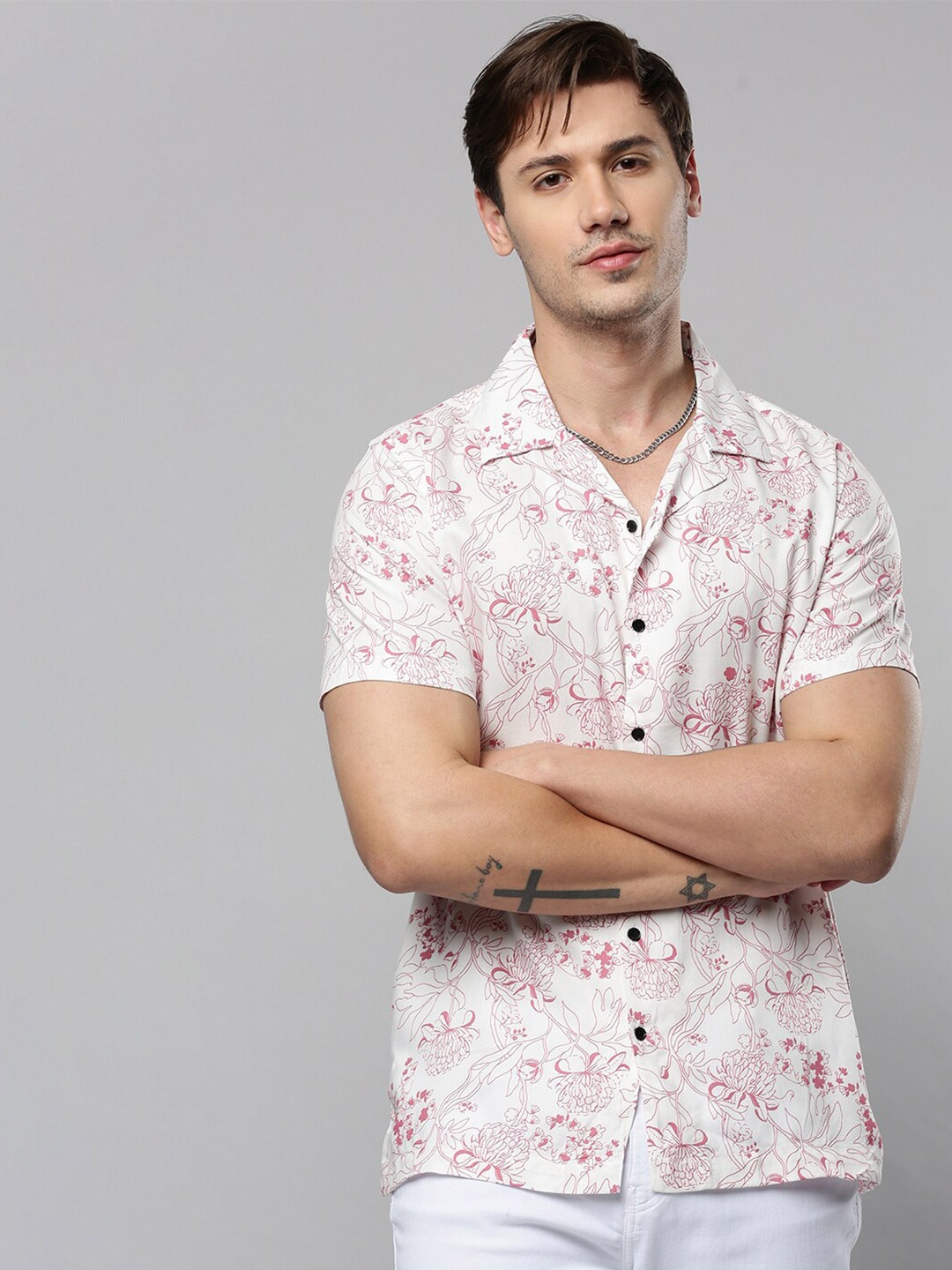 

SHOWOFF Comfort Floral Printed Lapel Collar Casual Shirt, White