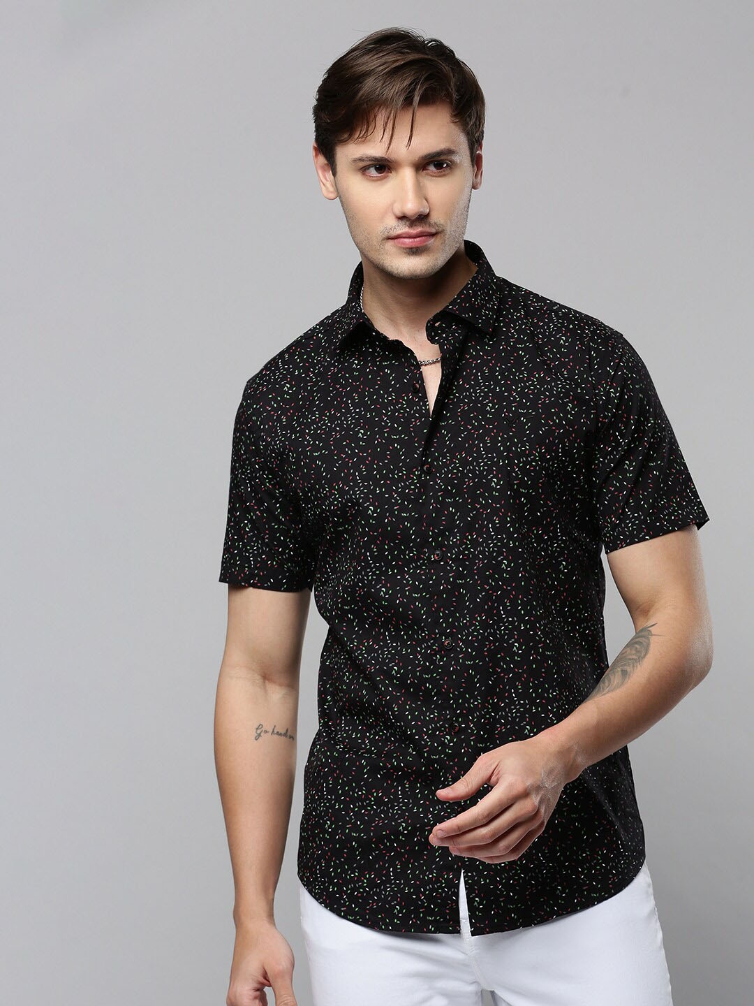 

SHOWOFF Comfort Micro Disty Printed Cotton Casual Shirt, Black