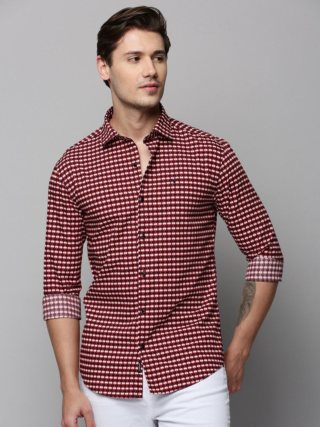 

SHOWOFF Comfort Micro Ditsy Printed Spread Collar Cotton Casual Shirt, Rust
