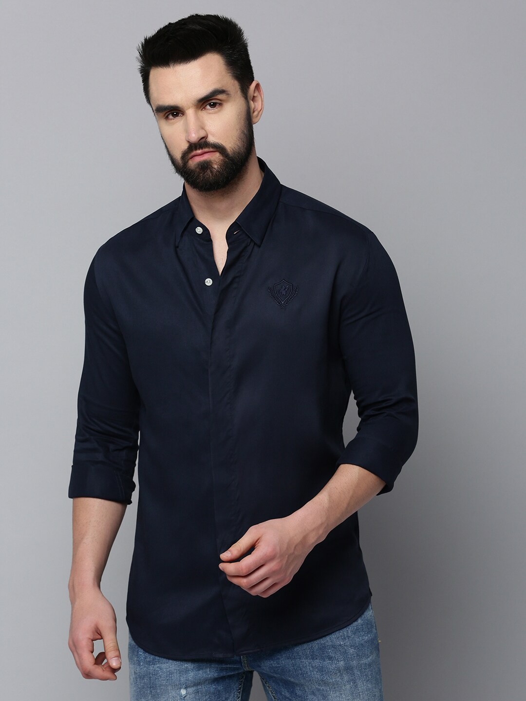 

SHOWOFF Comfort Spread Collar Cotton Casual Shirt, Navy blue