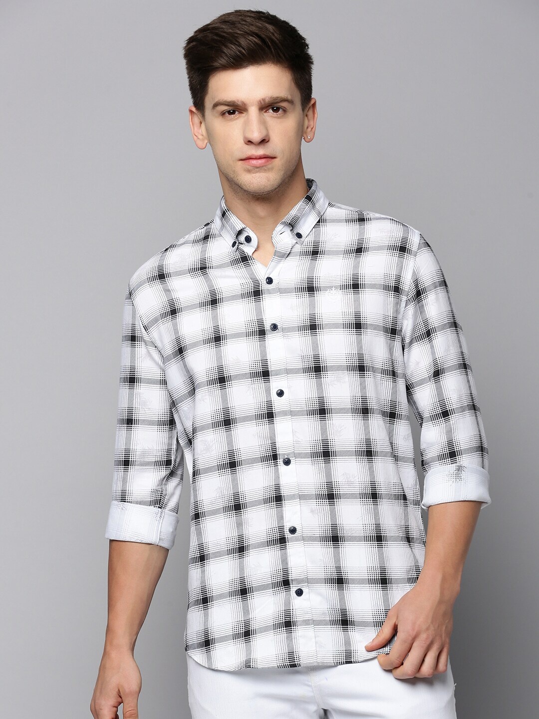 

SHOWOFF Tartan Checked Spread Collar Long Sleeves Comfort Cotton Casual Shirt, White
