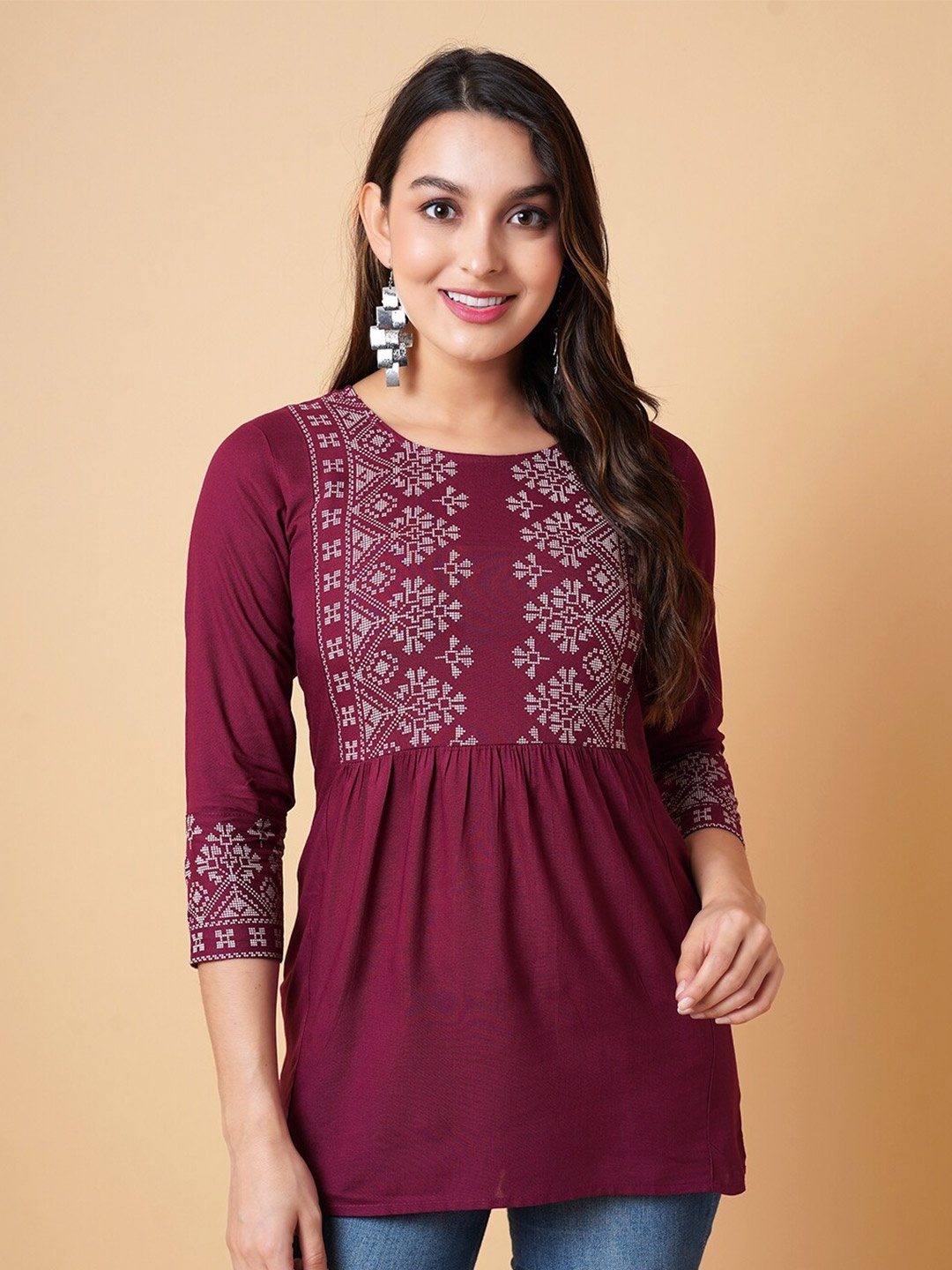 

DAEVISH Ethnic Motifs Printed Round Neck Regular Top, Maroon