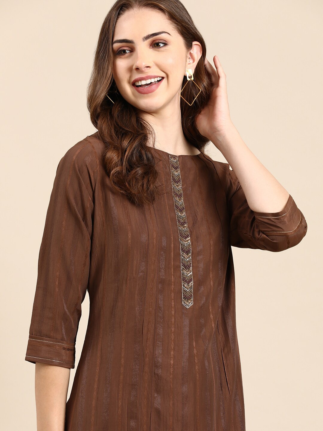 

SHOWOFF Striped Bead Work Straight Kurta, Coffee brown