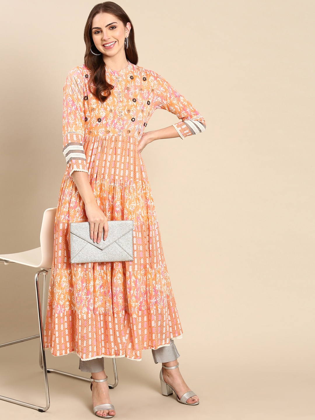 

SHOWOFF Ethnic Motifs Printed Thread Work Tiering Anarkali Kurta, Peach