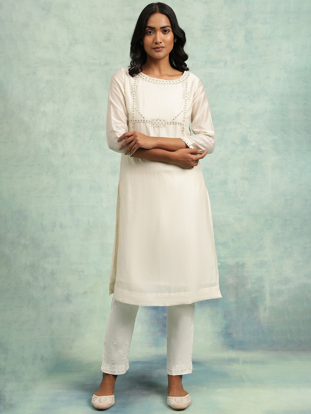 

W The Folksong Collection White Geometric Yoke Design Beads Straight Kurta