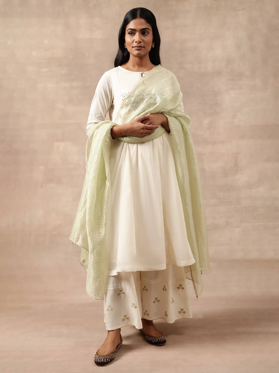 

W The Folksong Collection Striped Zari Details Dupatta, Green