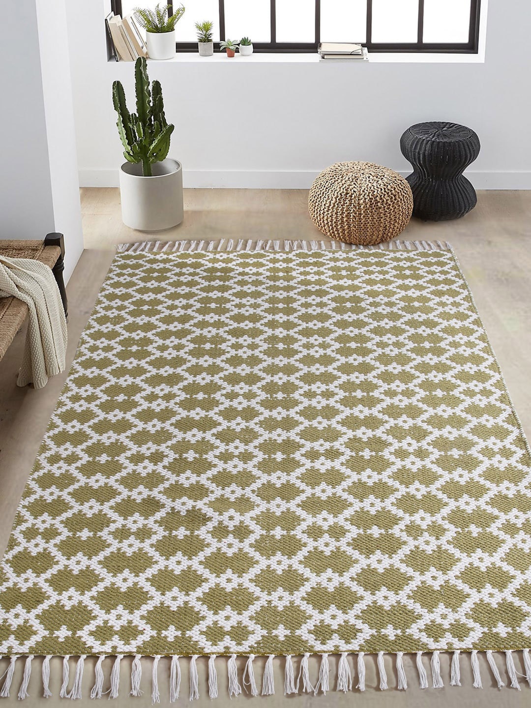 

eyda Green & White Self Design Pure Cotton Carpet