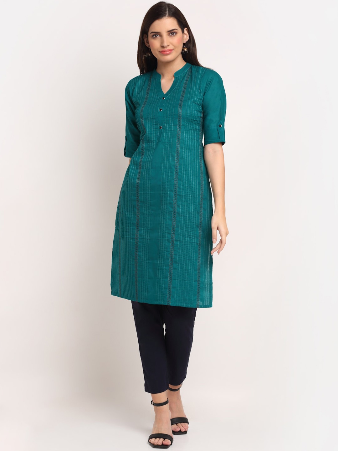 

Lovely Lady Striped Mandarin Collar Thread Work Kurta, Green