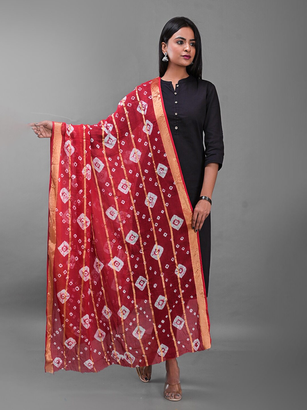 

Apratim Printed Bandhani Cotton Dupatta with Zari, Red