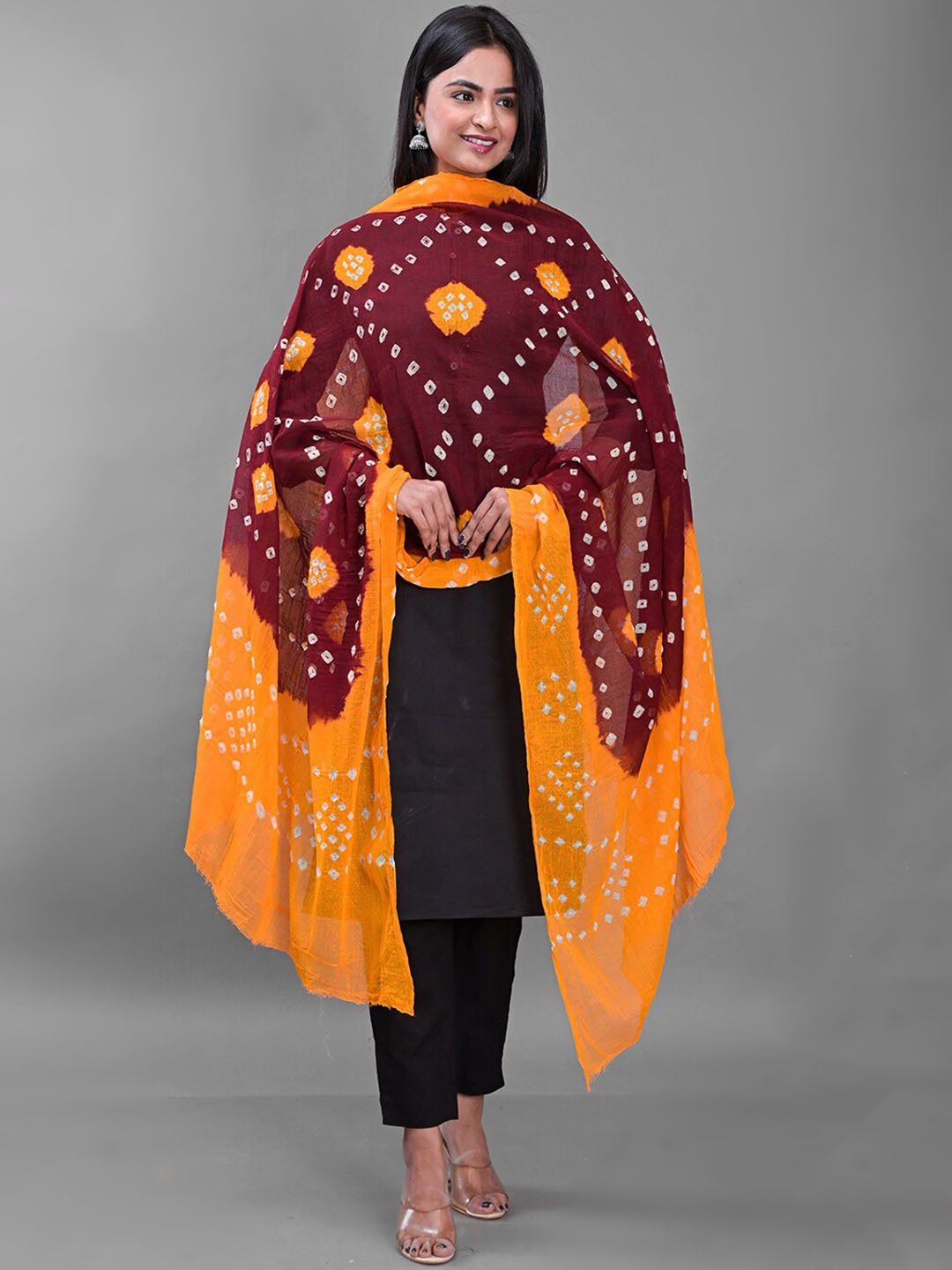 

Apratim Printed Bandhani Cotton Dupatta, Maroon