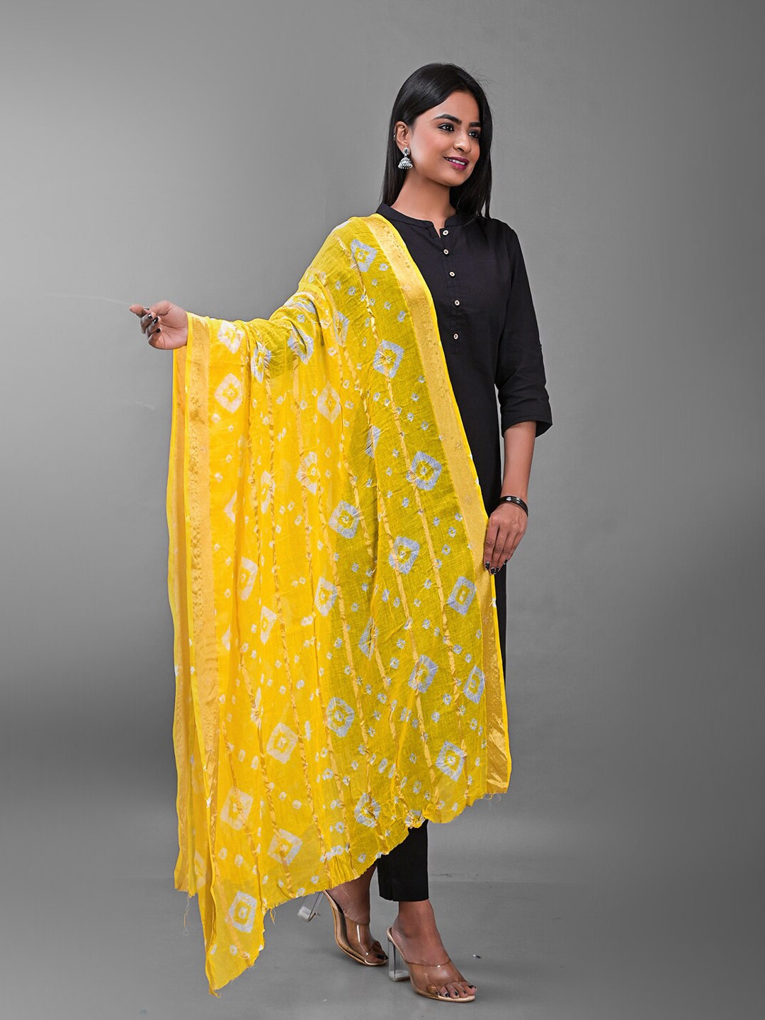 

Apratim Printed Bandhani Cotton Dupatta, Yellow