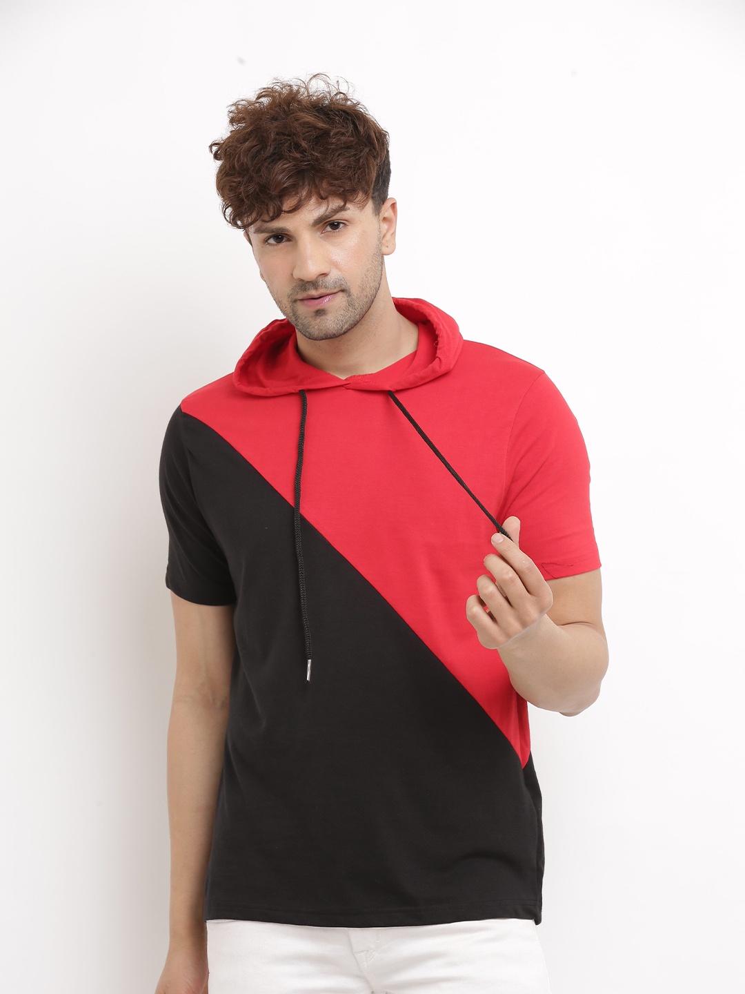 

Try This Colourblocked Hooded Cotton T-shirt, Red