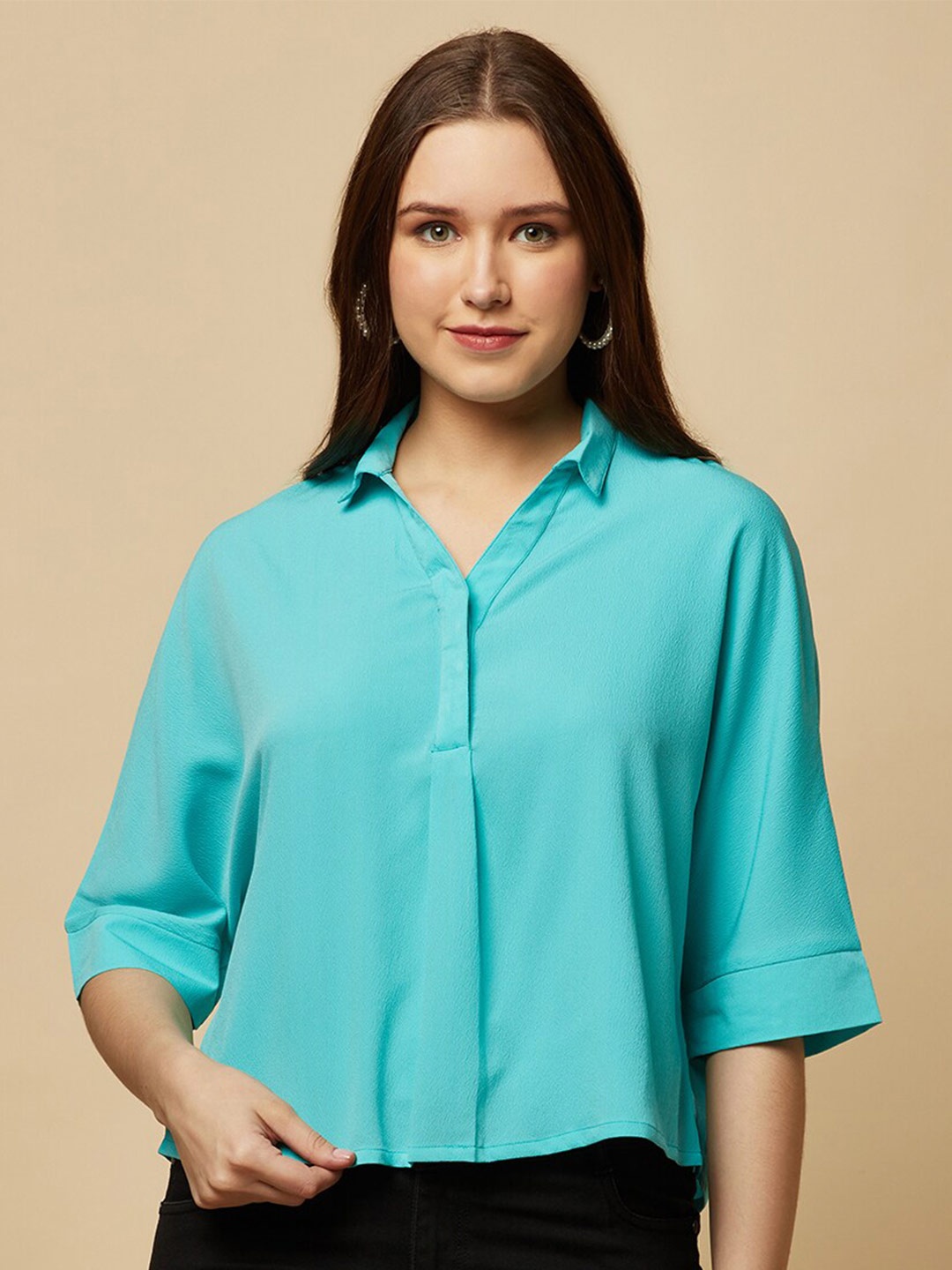 

RAASSIO Extended Sleeves Shirt style Top, Turquoise blue