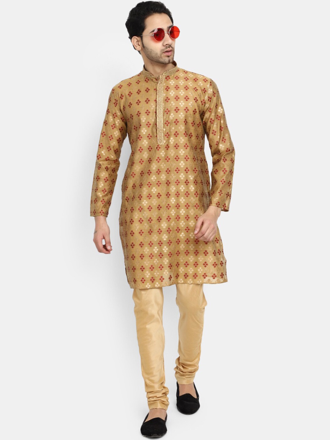 

V-Mart Woven Design Mandarin Collar Kurta with Pyjamas, Beige