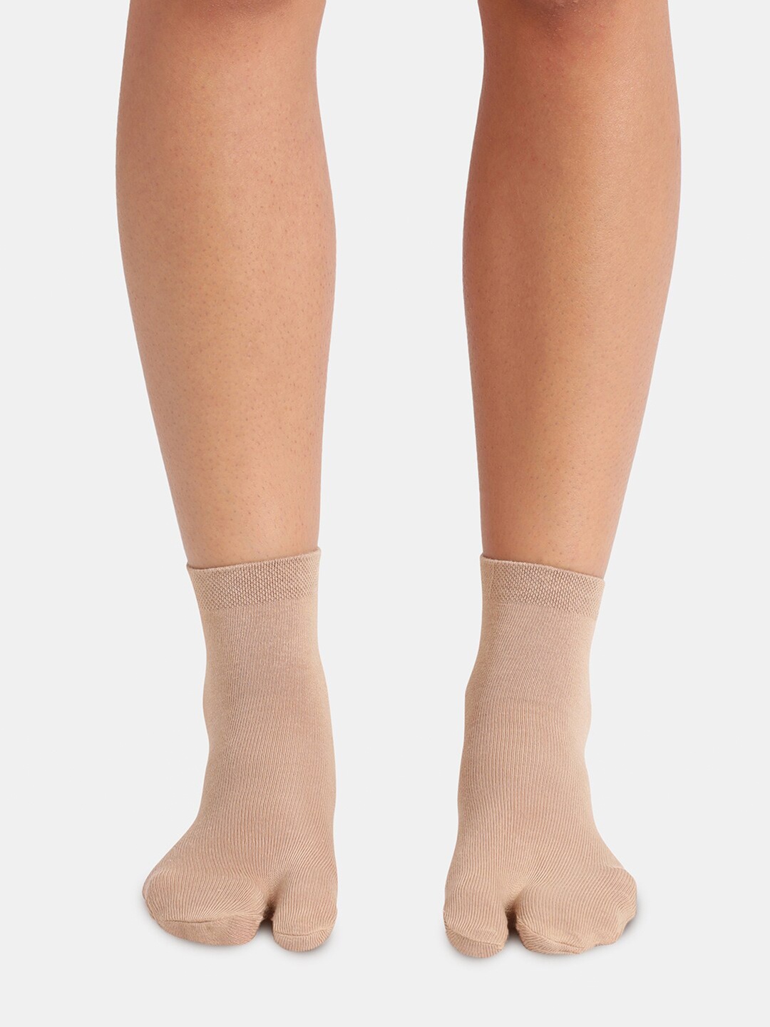 

Jockey Women Anti Microbial Ankle Length Toe Socks, Beige