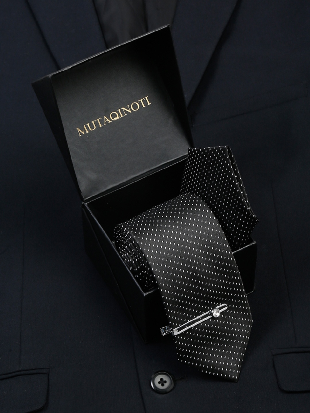 

MUTAQINOTI Men Silk Blend Necktie Accessory Gift Set, Black