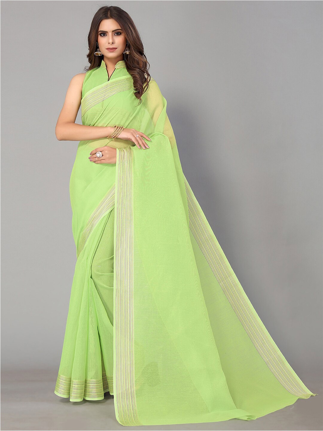 

GORGONE Striped Border Saree, Green