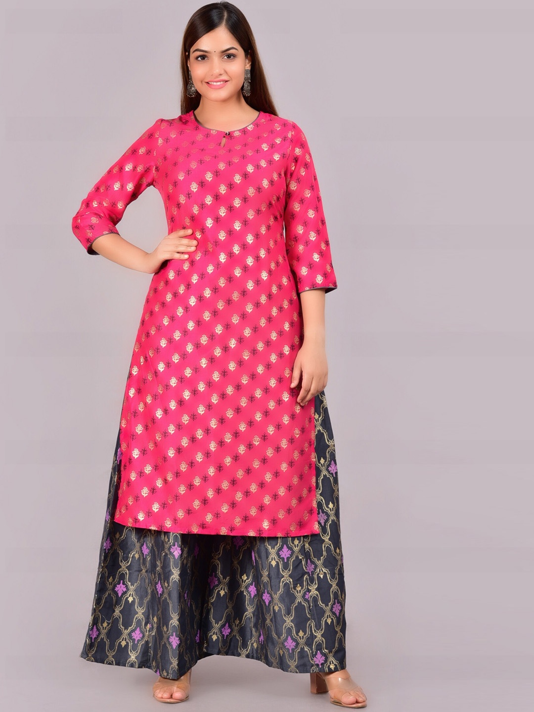 

SkyaSia Floral Printed Regular Kurta with Palazzos, Pink