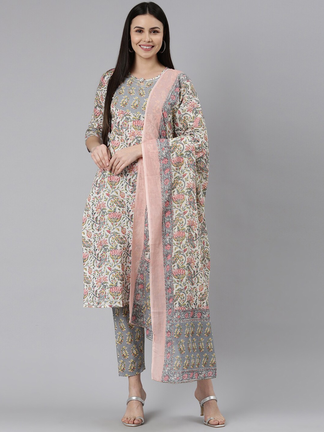 

ERISHA Floral Printed Keyhole Neck Gotta Patti Pure Cotton Kurta With Trousers & Dupatta, Off white