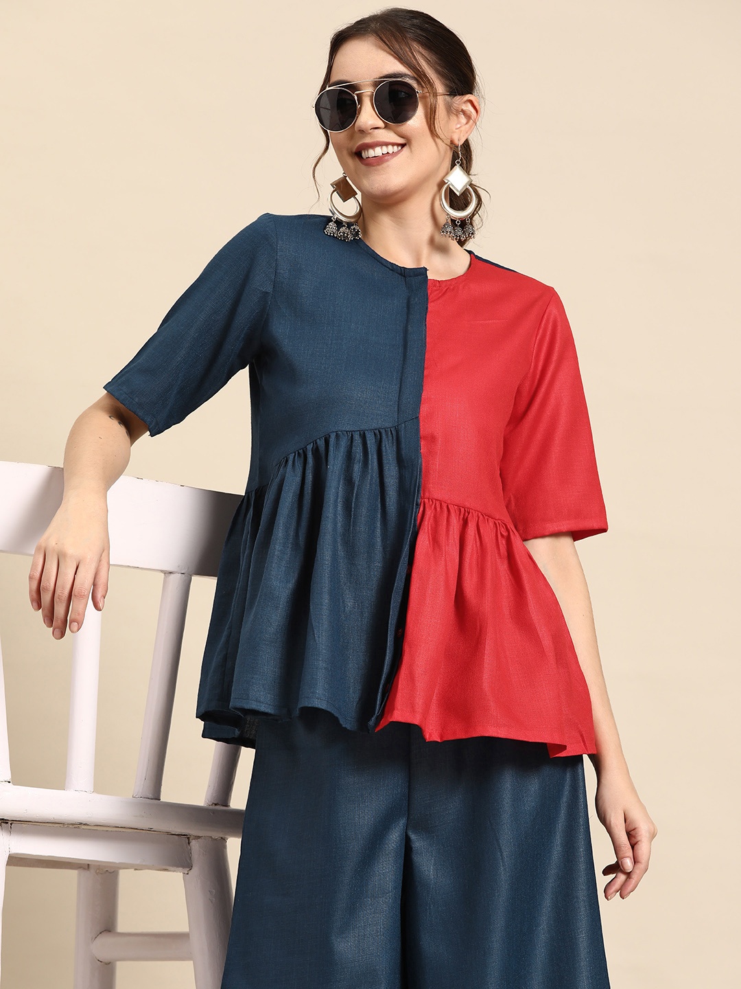 

Sangria Colourblocked Top With Palazzos, Blue