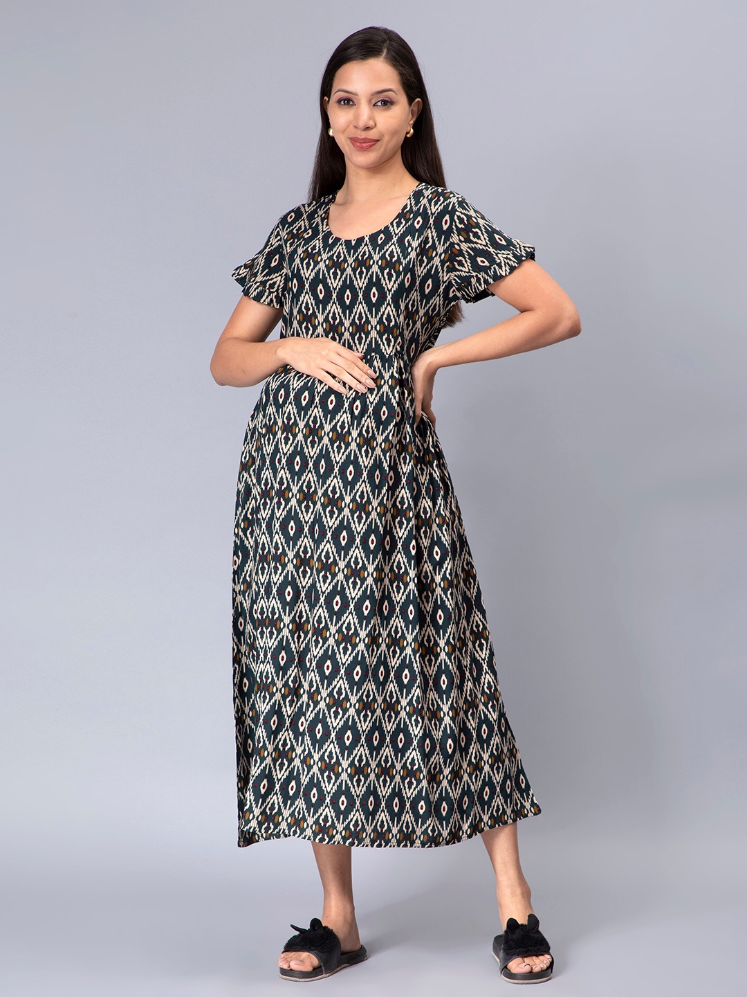 

NIGHTSPREE Round Neck Ethnic Motifs Printed Cotton Fit & Flare Maternity Dress, Green