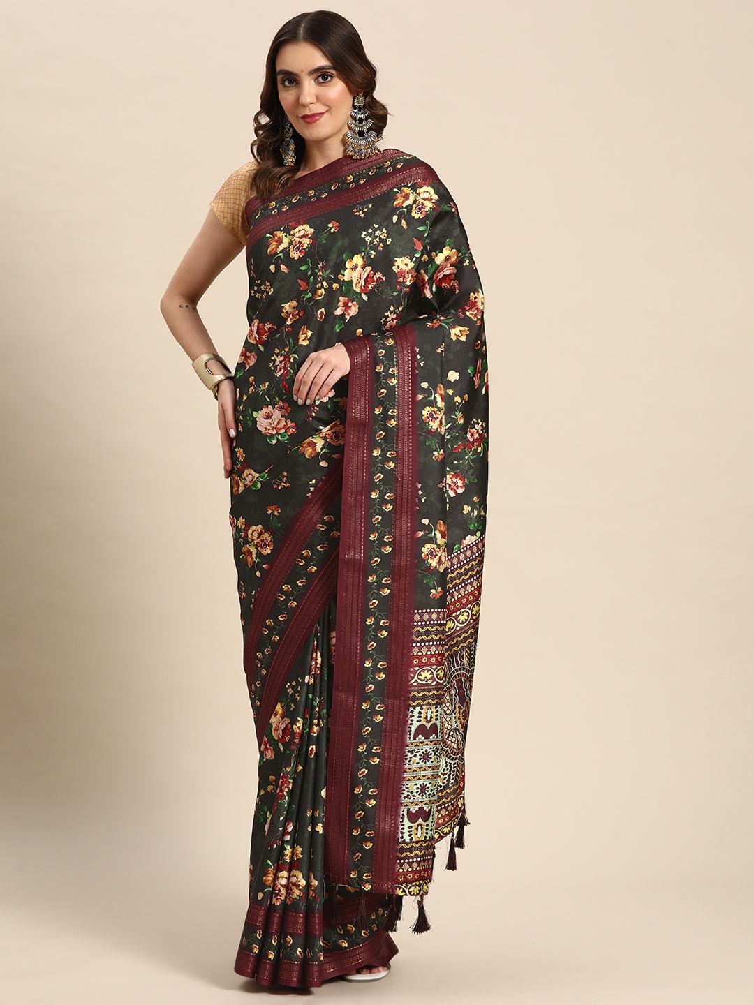 

Silk Land Floral Zari Art Silk Kanjeevaram Saree, Green