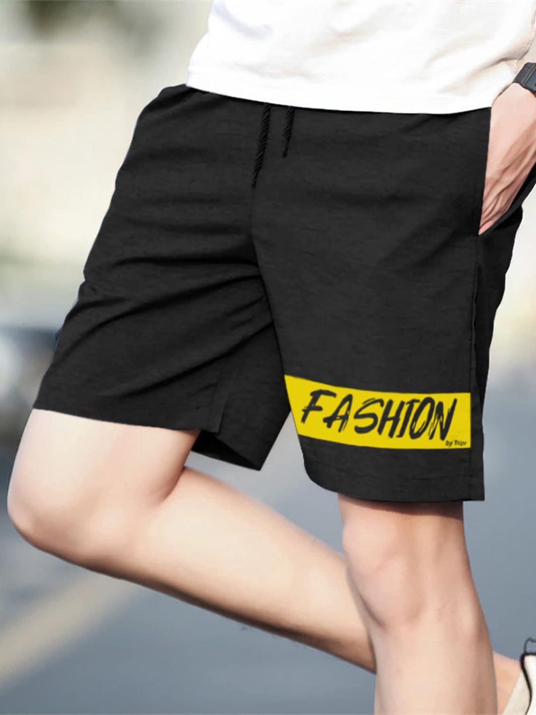

TRIPR Men Mid-Rise Cotton Regular Shorts, Black