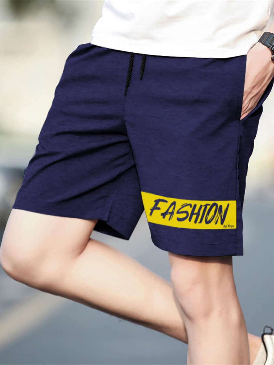 

TRIPR Men Mid Rise Cotton Shorts, Navy blue