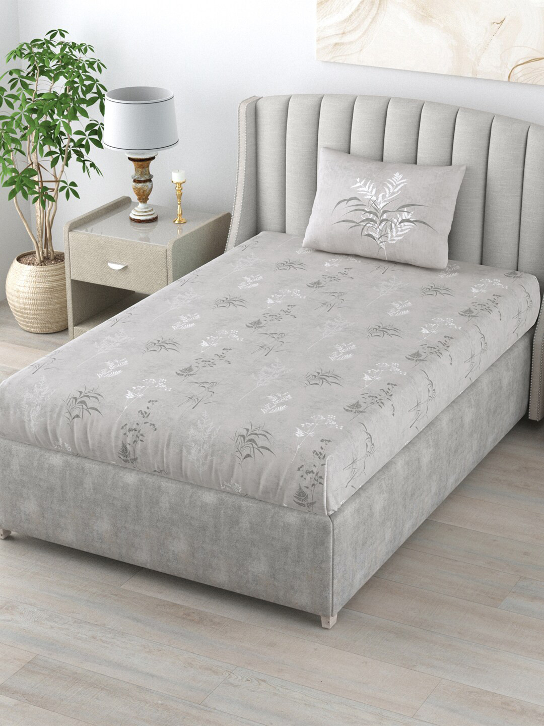 

URBAN SPACE Serene Grey & White Floral Printed 220 TC Single Bedsheet & Pillow Cover