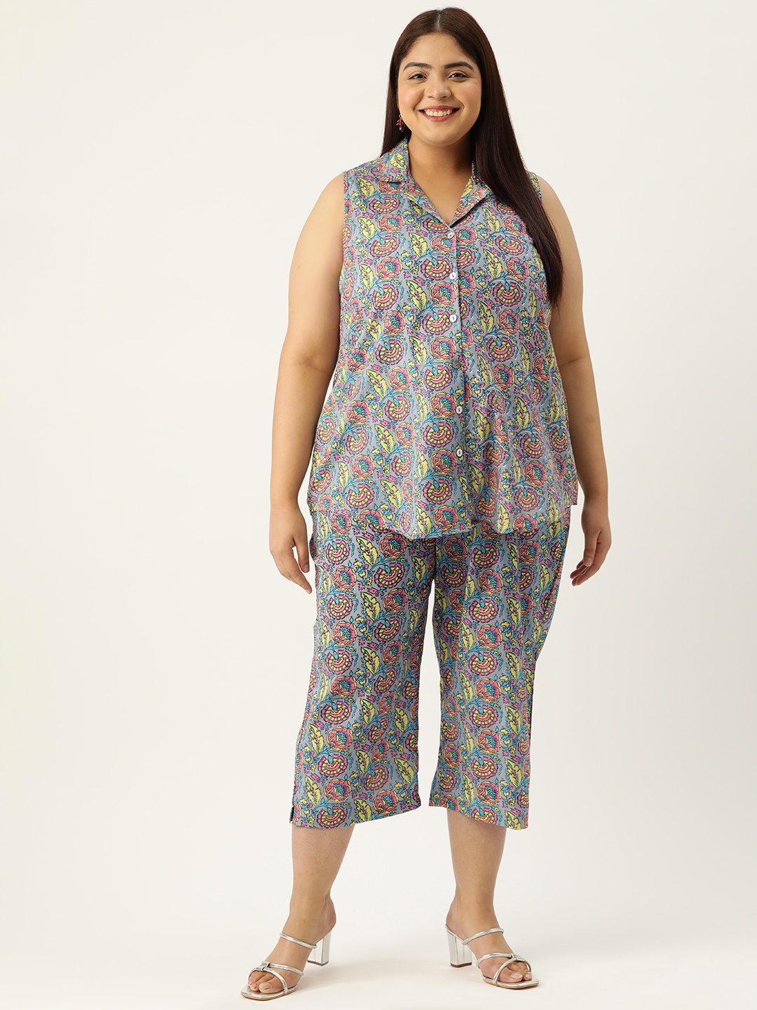 

theRebelinme Women Plus Size Printed Cotton Shirt with Capris, Grey