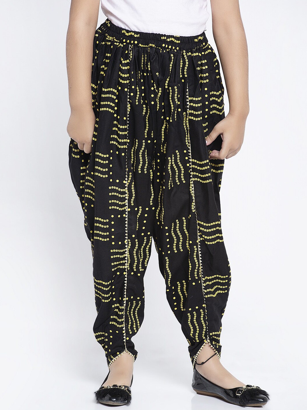 

KYDZI Girls Printed Dhoti Pants, Black