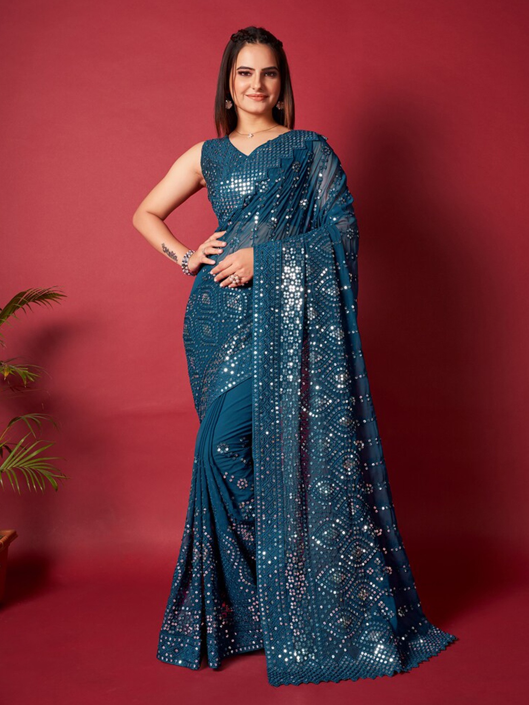 

Exclusiva Sheer Embellished Sequinned Saree, Blue