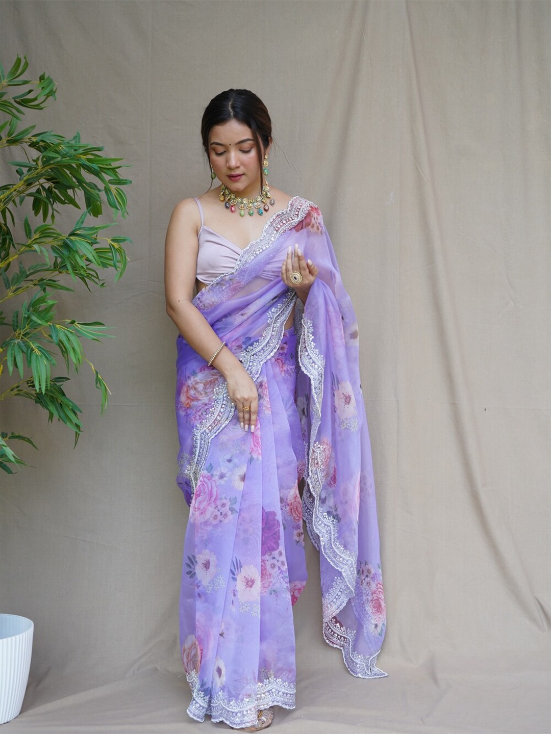 

Exclusiva Floral Printed Embroidered Organza Saree, Blue