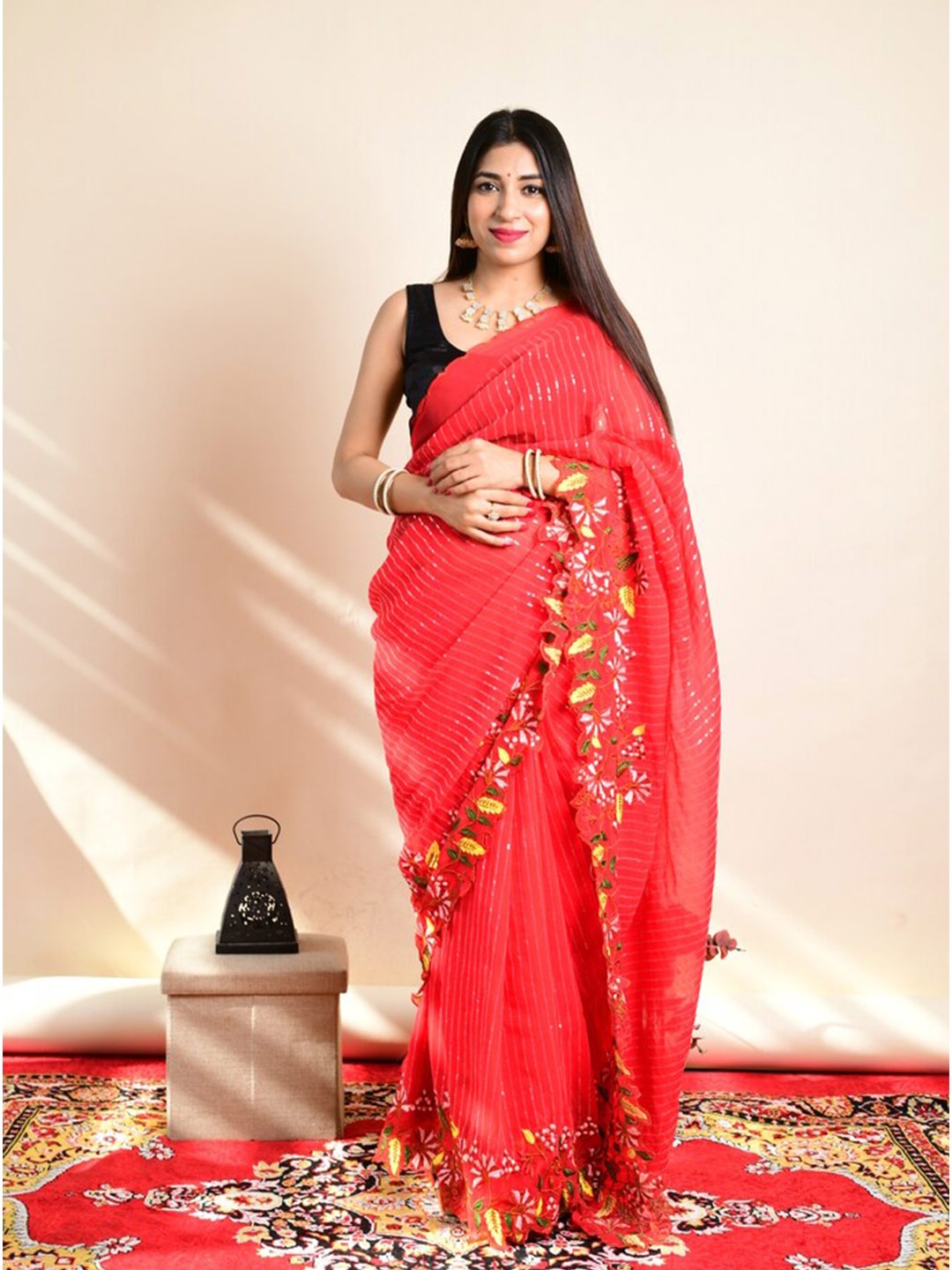 

Exclusiva Embellished Sequinned Poly Georgette Saree, Red