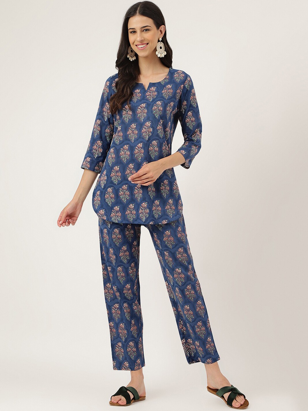 

Divena Floral Printed Pure Cotton Night Suit, Blue